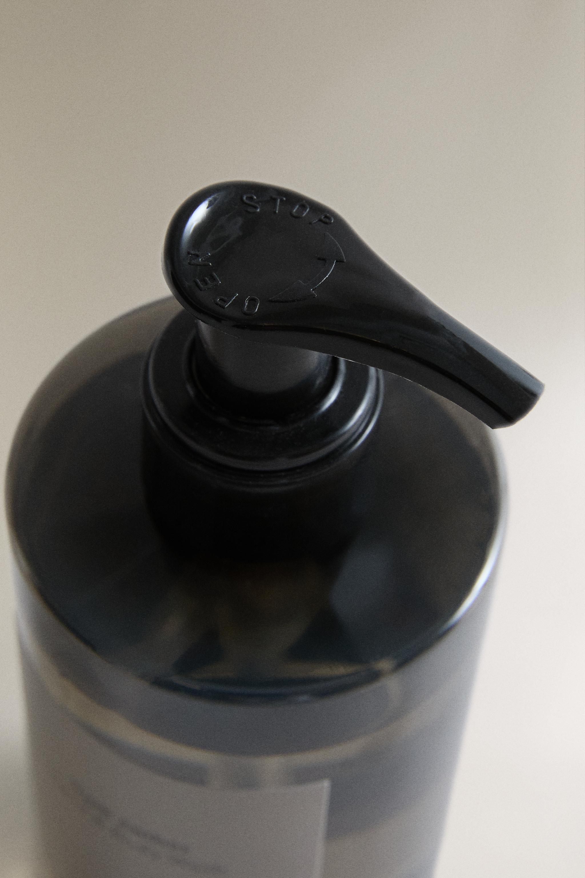 (250 ML) DARK AMBER LIQUID SOAP